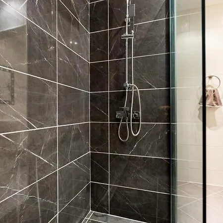 Appartement Space In Gozsdu Budapest