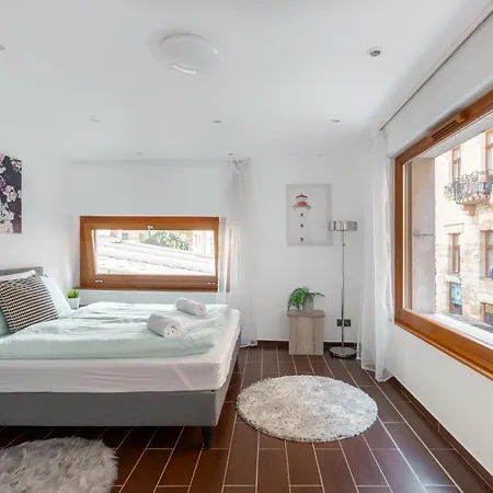 Appartement Space In Gozsdu Budapest