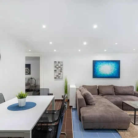 Space In Gozsdu * Будапешт