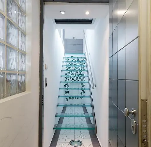 Space In Gozsdu Апартаменты